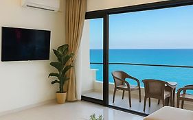 شقة فندقية على البحر جليم الاسكندرية -Gleem Luxury apartment with sea view - Gleem bay - Stanley - San stifano